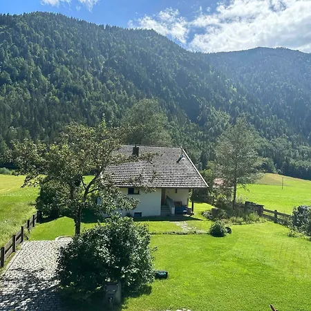 Am Ampferang:ferienhaus In * Ettal